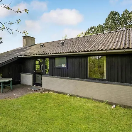 Beautiful In With 3 Bedrooms Ferienhaus